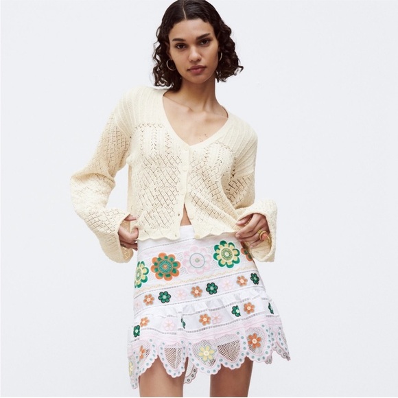 NWT Zara White Floral Embroidered Skorts - Picture 5 of 15